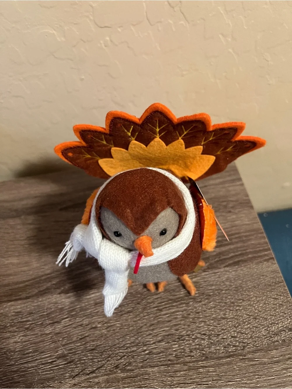 Target Hyde and Eek Featherly Friends Bird Griffin Fall Thanksgiving NWT